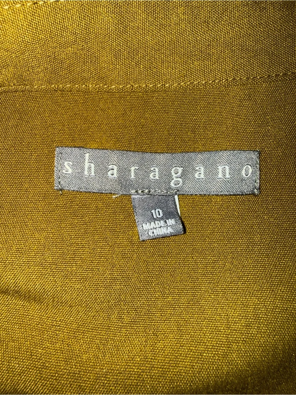 Sharagano Sleeveless Utility Dress in Olive Green with Belt - Picture 3 of 4